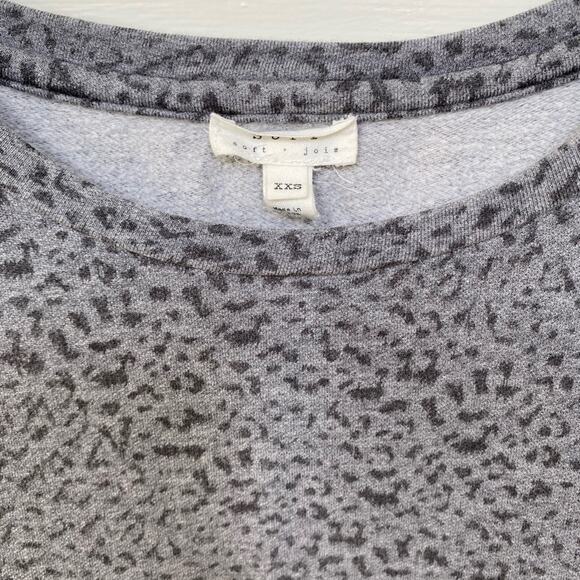 Soft JOIE Gray Leopard Print Cozy Athleisure Sweatshirt Top Loungewear Terry - Picture 3 of 5